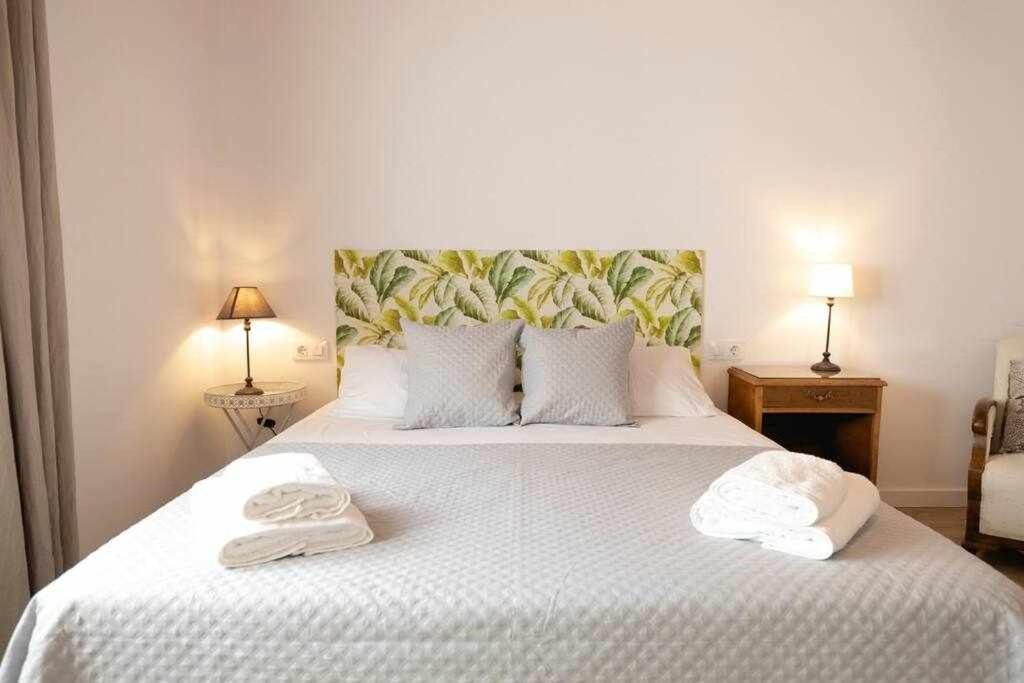 Newly Renovated Room W Pool & Bikeparking Gerona Zimmer foto