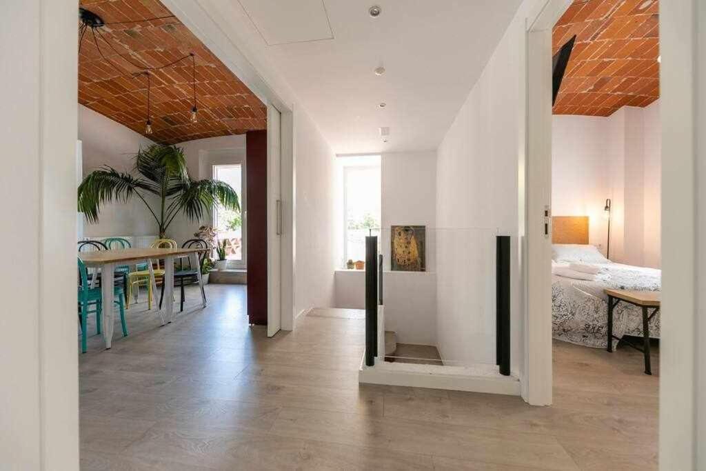 Newly Renovated Room W Pool & Bikeparking Gerona Zimmer foto