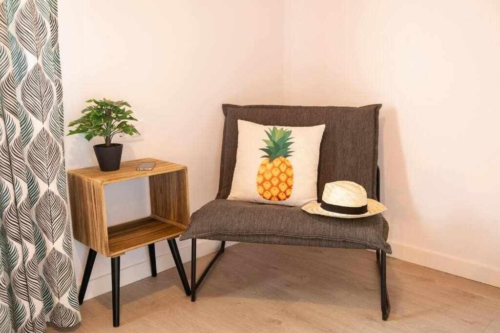 Newly Renovated Room W Pool & Bikeparking Gerona Zimmer foto