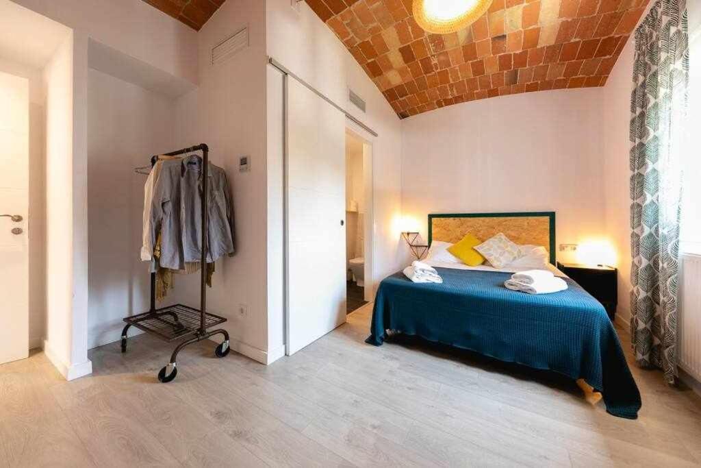 Newly Renovated Room W Pool & Bikeparking Gerona Zimmer foto